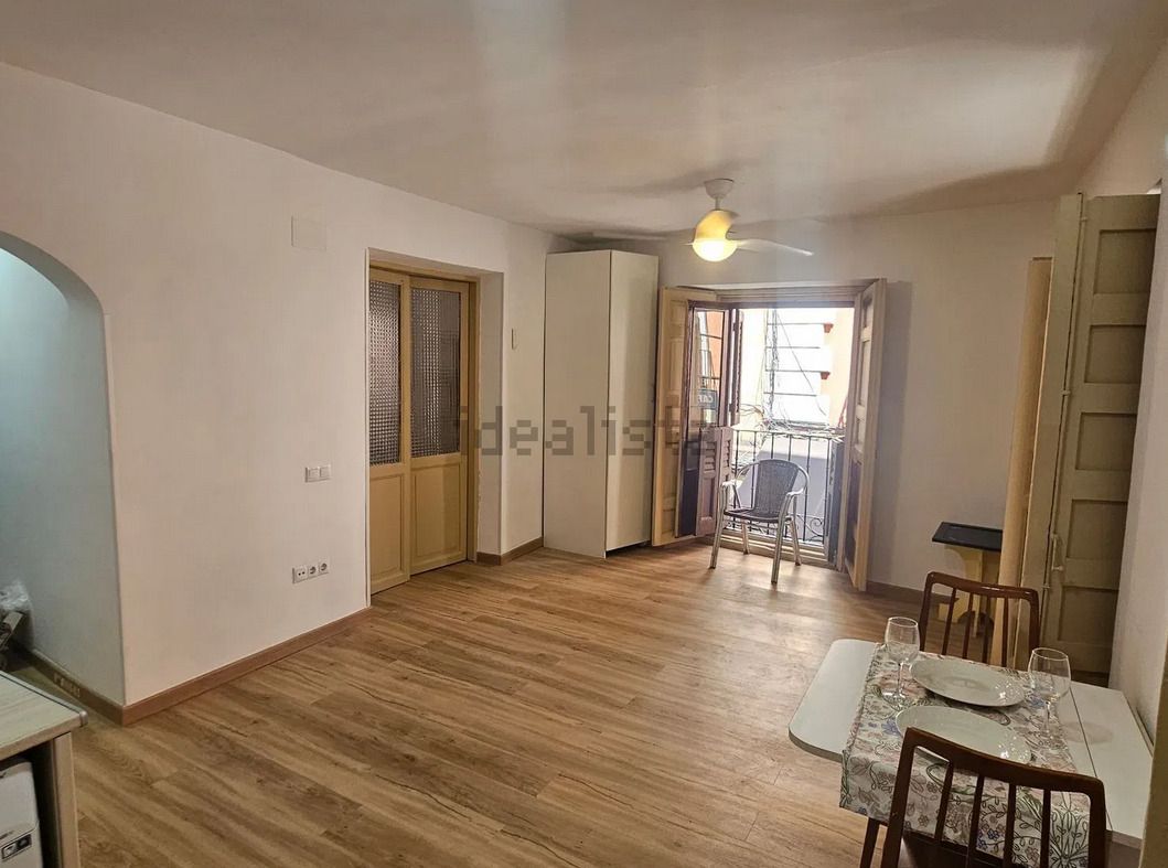 Bedroom of Flat for sale in  Madrid Capital  with Air Conditioner, Heating and Parquet flooring