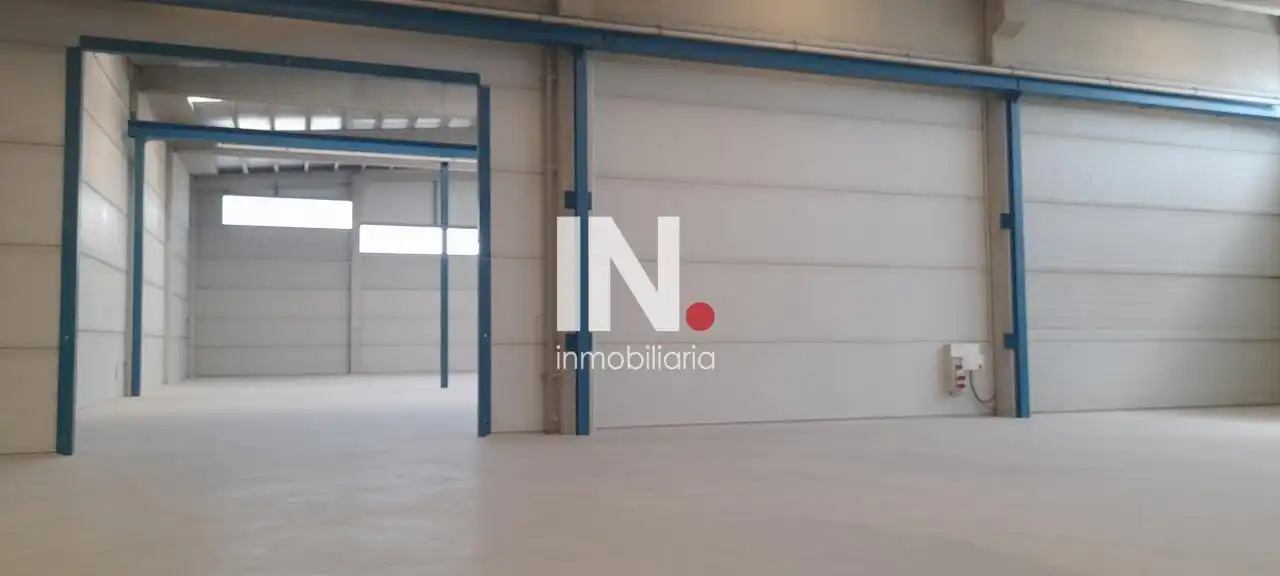 Fabrikhallen zur Miete in Torrefarrera