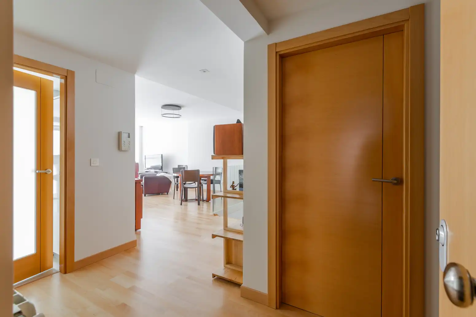 Piso en venta en Aranguren con Calefacción, Parquet y Terraza