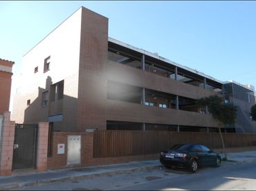 Parcheggio con ascensore in vendita a MATA PARDA