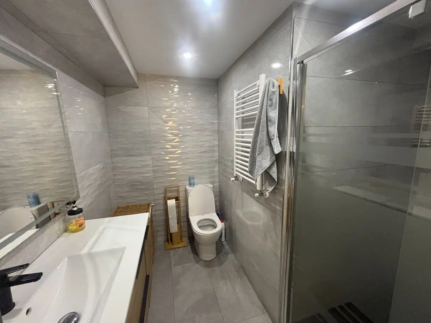 Bathroom of Flat for sale in Eibar  with Heating and Furnished