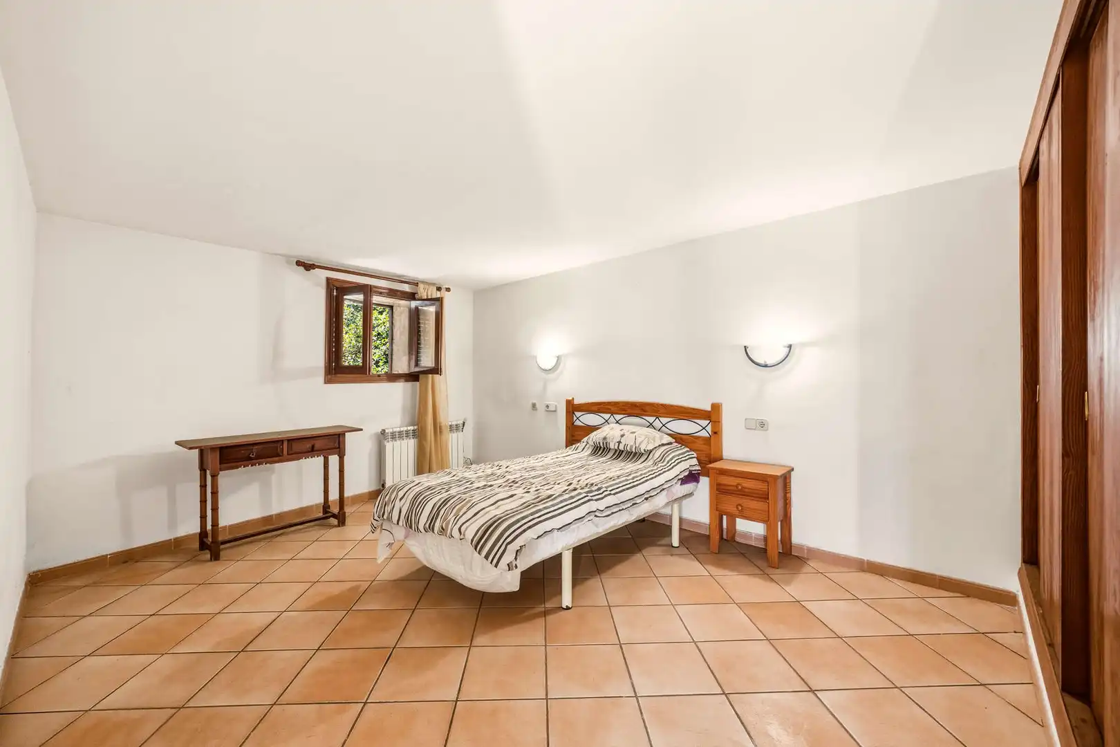 Schlafzimmer von Country house zum Verkauf in Sant Llorenç des Cardassar mit Terrasse und Möbliert