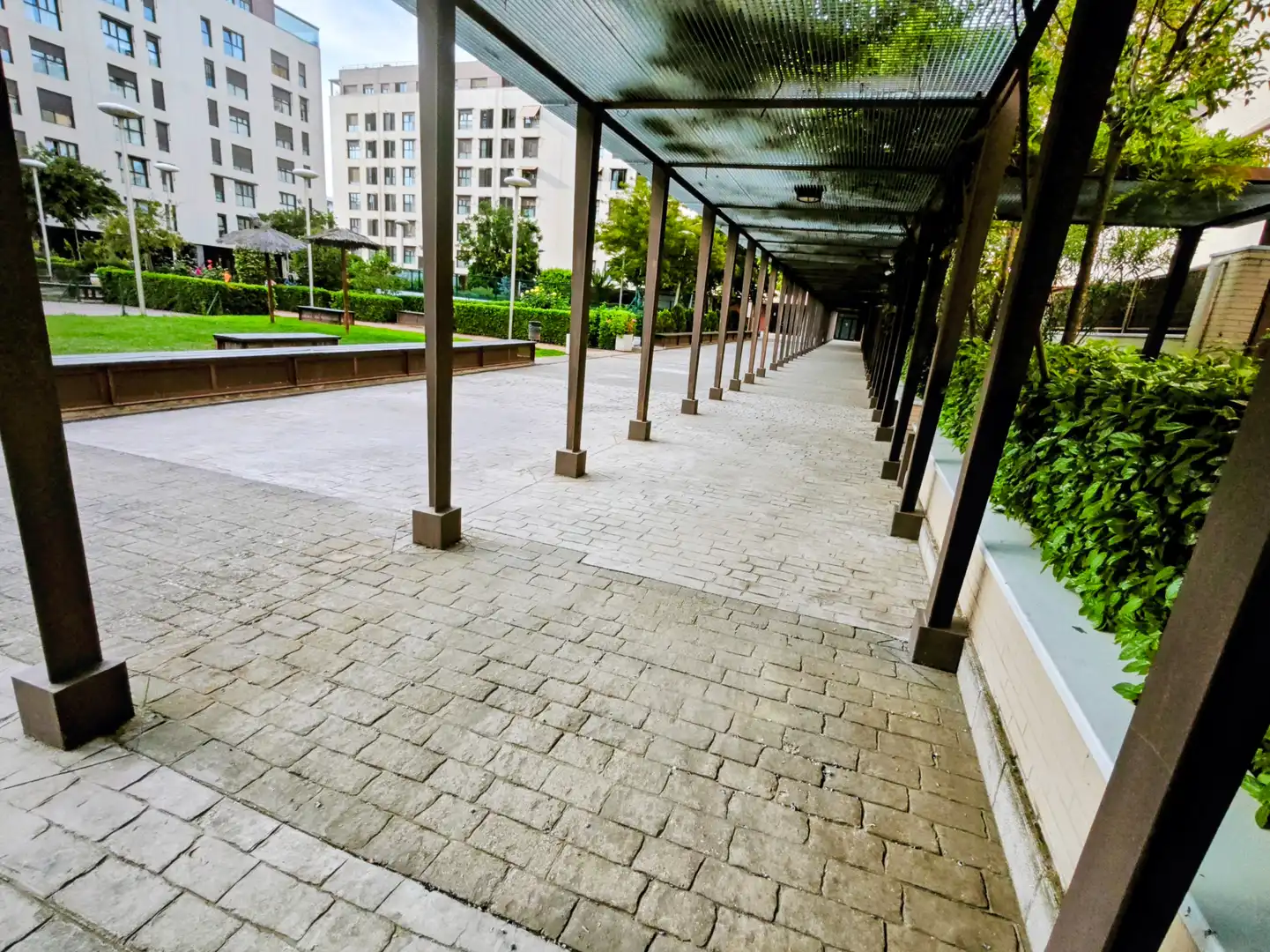Vista exterior de Piso en venta en Madrid con Aire acondicionado, Calefacción y Jardín privado