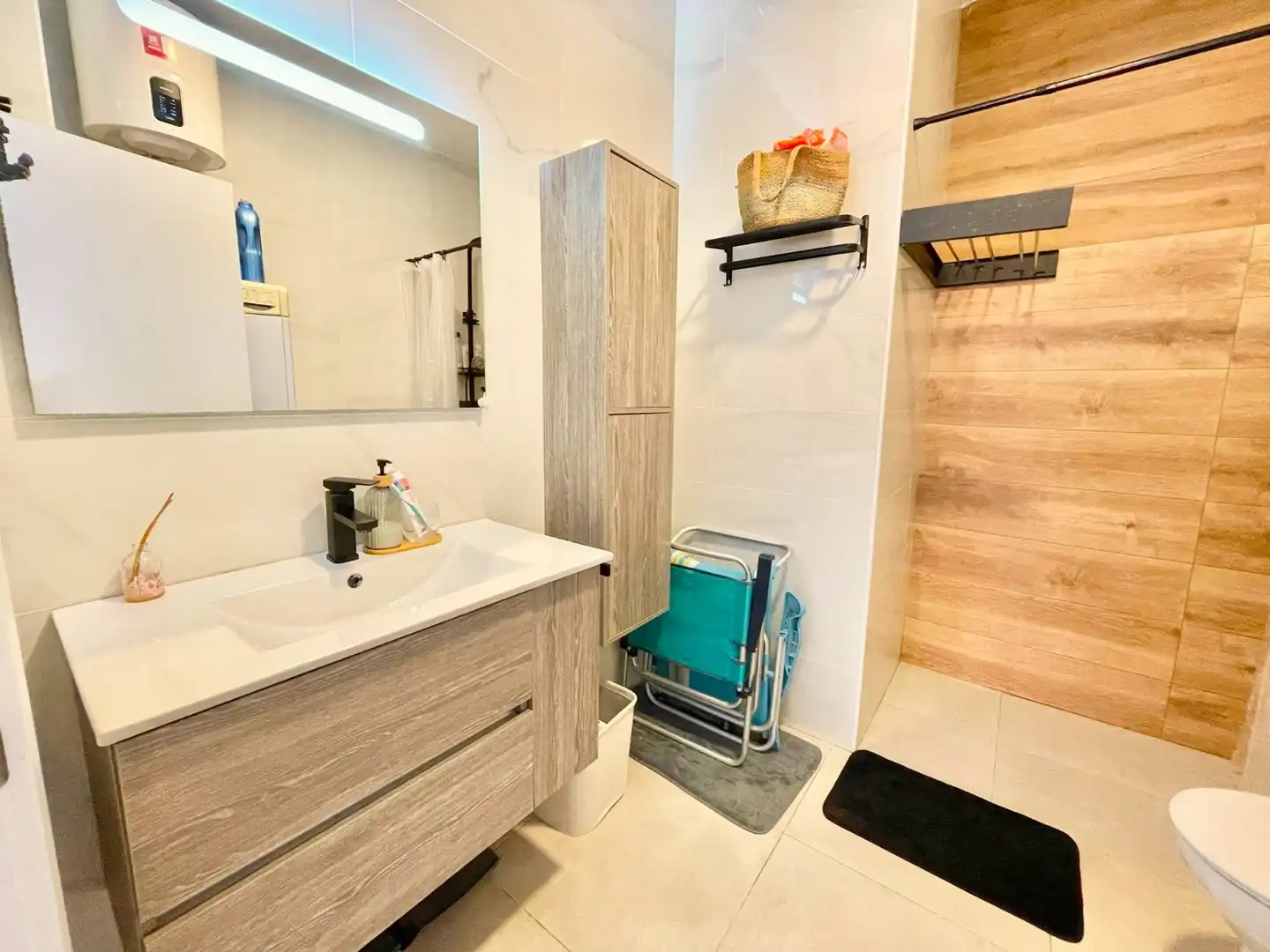 Badezimmer von Wohnung zur Miete in Pilar de la Horadada mit Klimaanlage, Möbliert und Waschmaschine