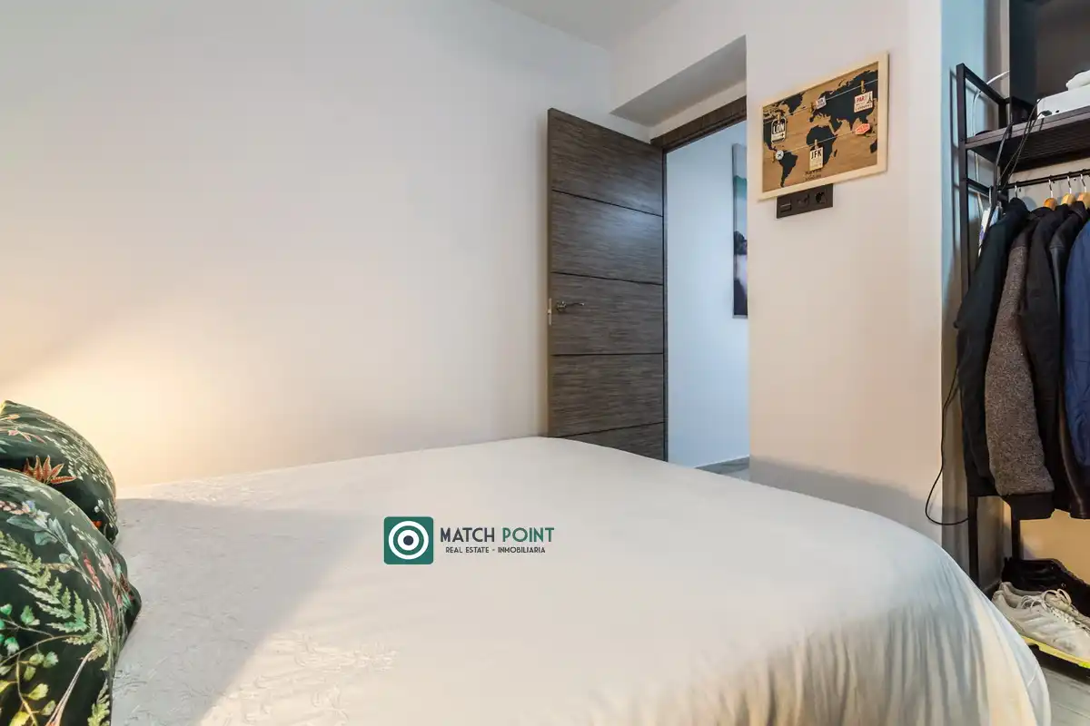Habitación de Casa adosada en venta en Almuñécar con Amueblado