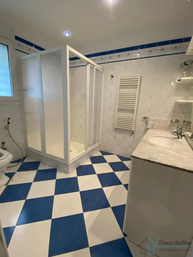 Baño de Casa o chalet en venta en Benicasim / Benicàssim con Aire acondicionado, Calefacción y Terraza
