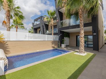 Casa en venda a Benijófar