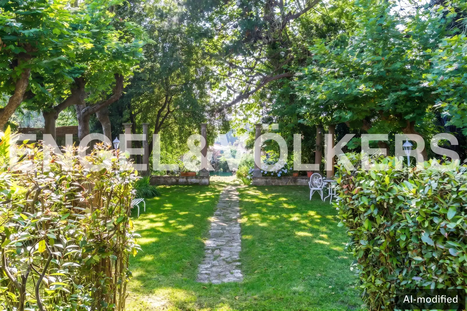 Jardí de Casa o xalet en venda en Gijón  amb Calefacció, Jardí privat i Terrassa