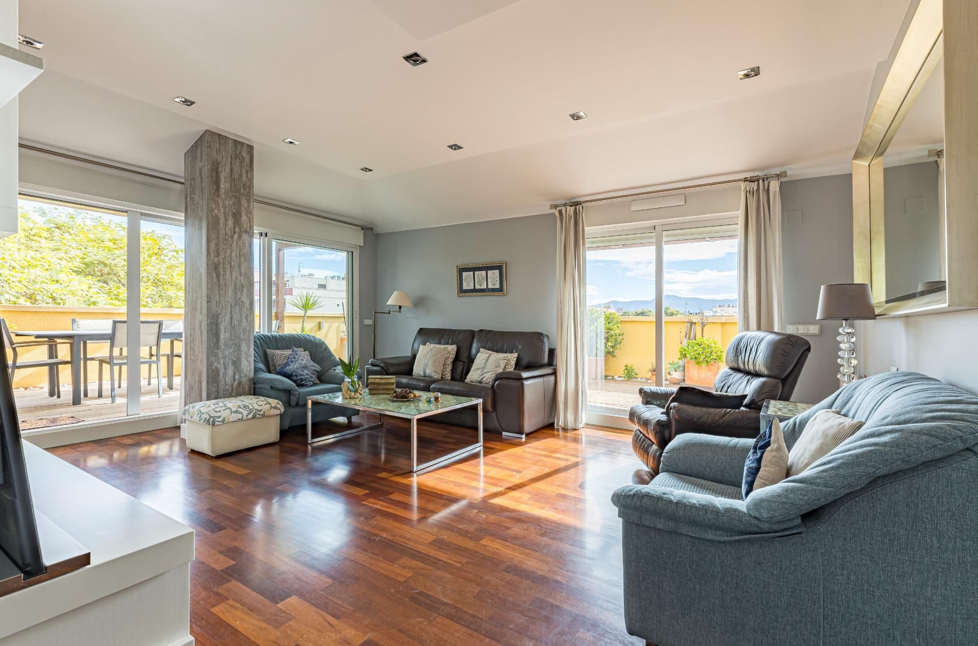 Sala de estar de Ático en venta en  Murcia Capital con Aire acondicionado, Terraza y Trastero