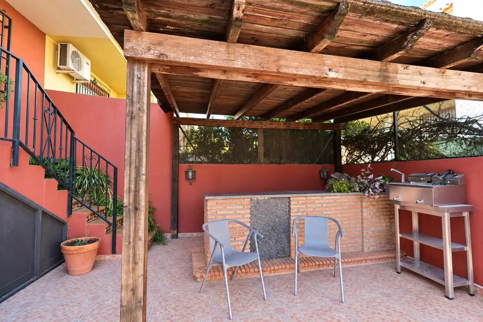Casa aparellada en venda a Calle CEUTA, imagen 3