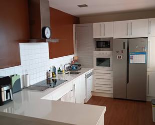 Kitchen of House or chalet for sale in Mairena del Alcor  with Air Conditioner, Terrace and Balcony