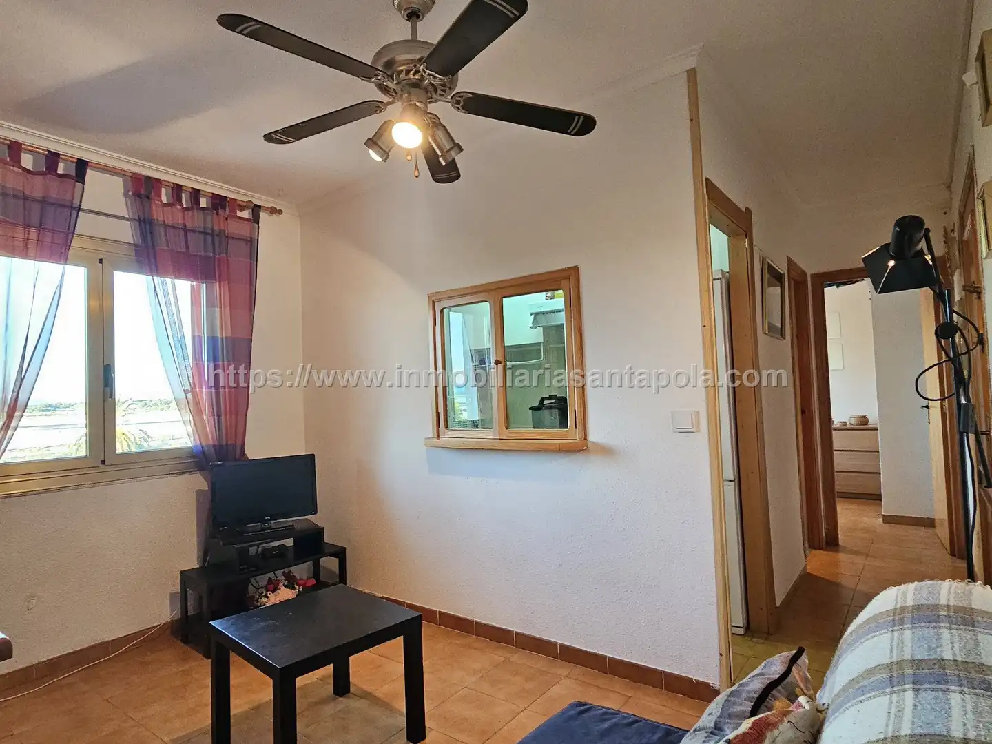 Sala de estar de Piso en venta en Santa Pola con Aire acondicionado, Piscina y Amueblado