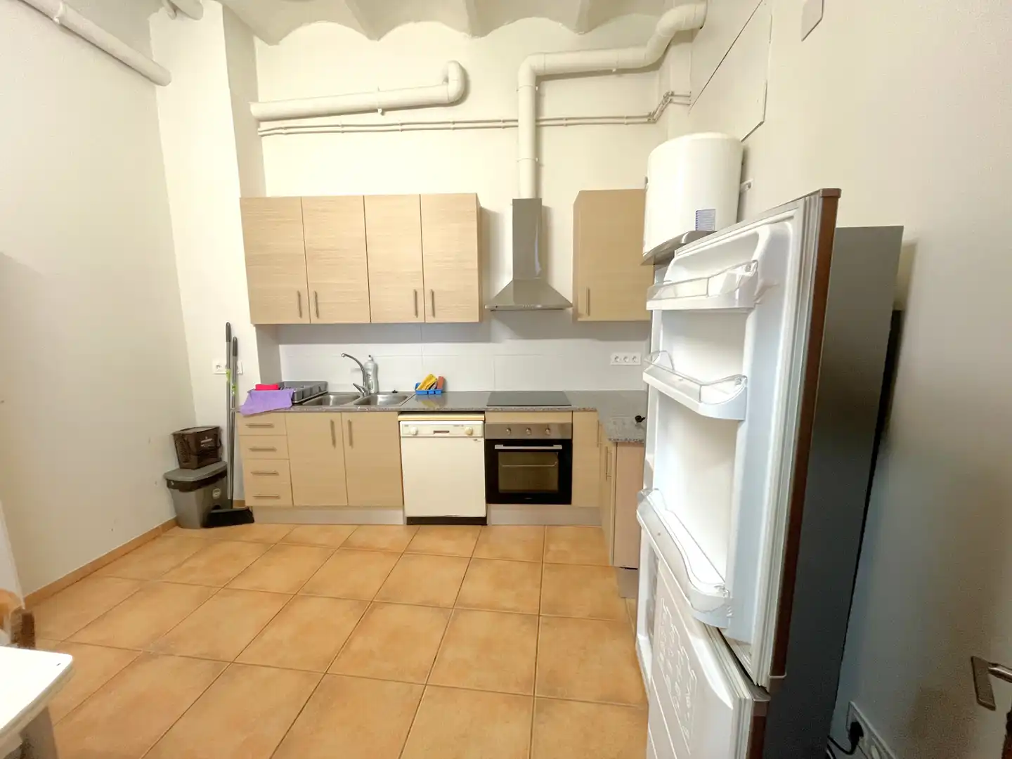 Local comercial en venda a Manlleu, imagen 3