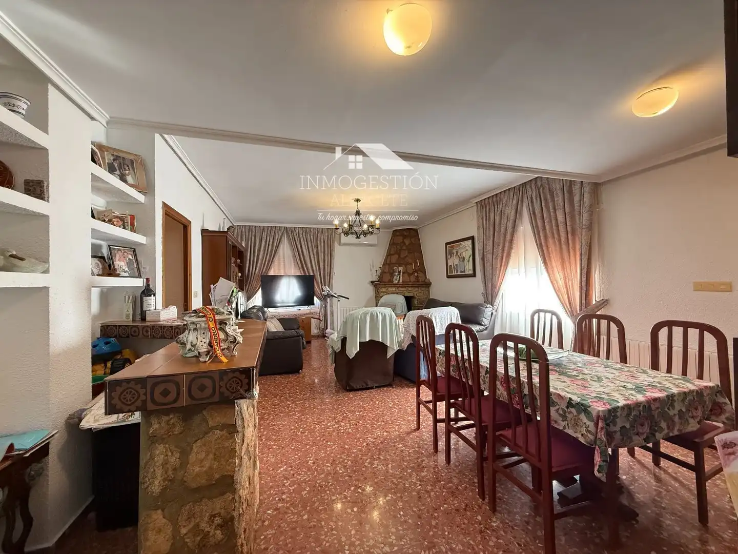 Sala de estar de Casa o chalet en venta en Albacete con Aire acondicionado, Calefacción y Jardín privado