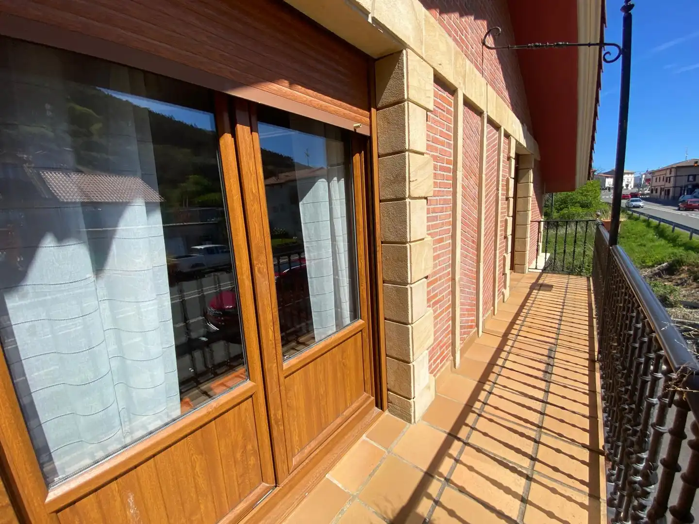 Vista exterior de Casa o chalet en venta en Castro-Urdiales con Calefacción, Jardín privado y Terraza