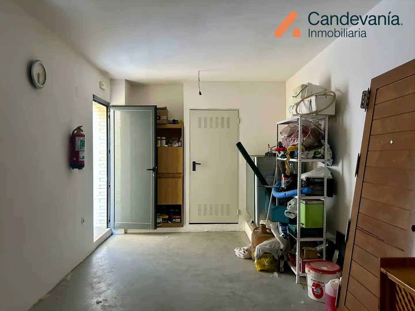 Casa adosada en venda en San Mateo de Gállego amb Aire condicionat, Calefacció i Jardí privat