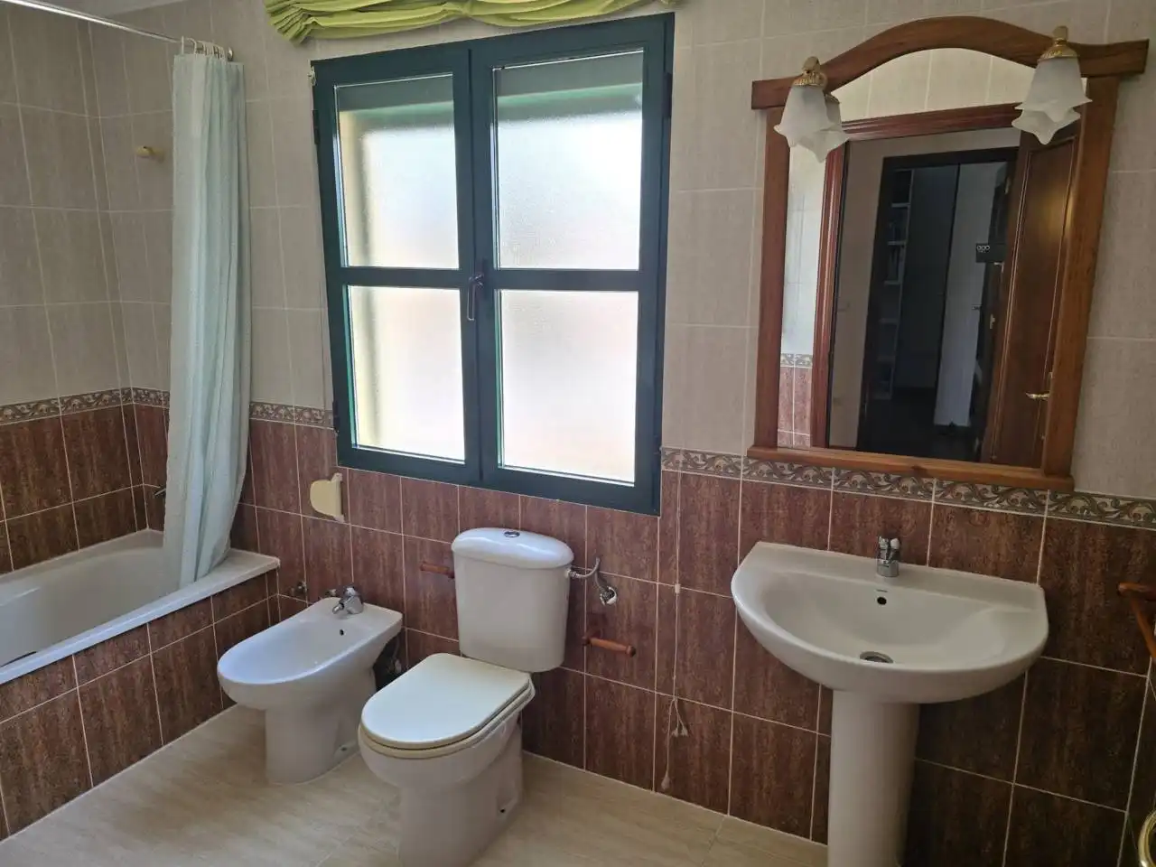 Bathroom of Houses for rent in Riba-roja de Túria  with Air Conditioner, Heating and Private garden