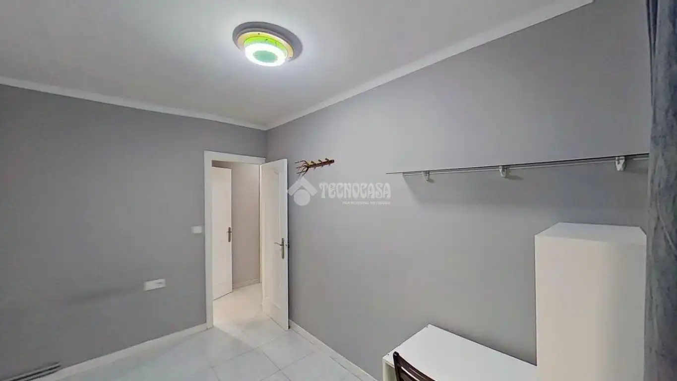 Dormitori de Pis en venda en Manresa amb Balcó