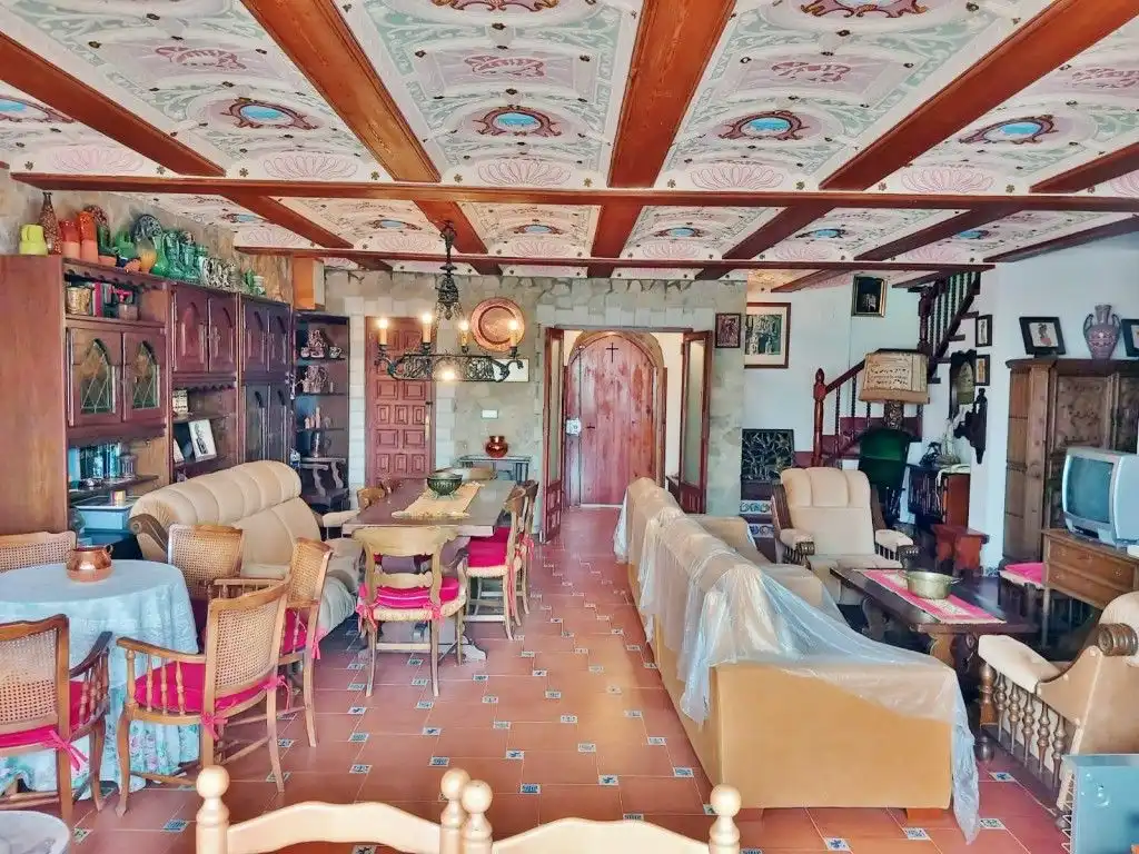 Comedor de Casa o chalet en venta en Alpuente con Calefacción, Terraza y Horno