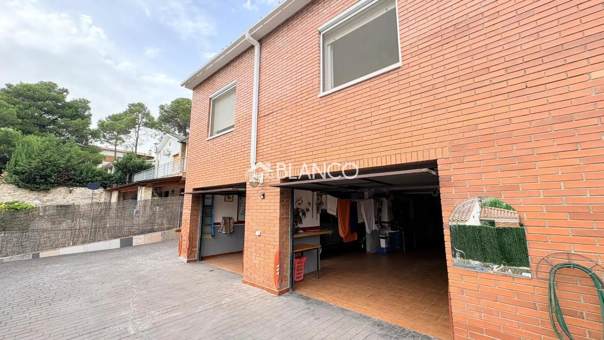 Parking de Casa o chalet en venta en Piera con Aire acondicionado, Calefacción y Jardín privado