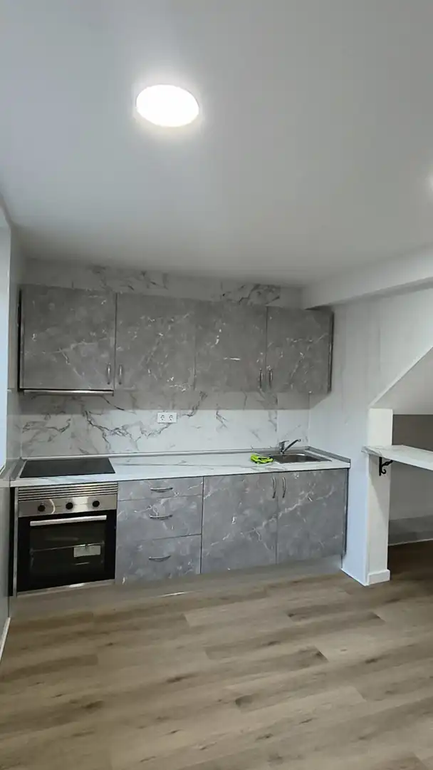 Cocina de Casa adosada en venta en Santa Cruz de Bezana con Calefacción y Parquet