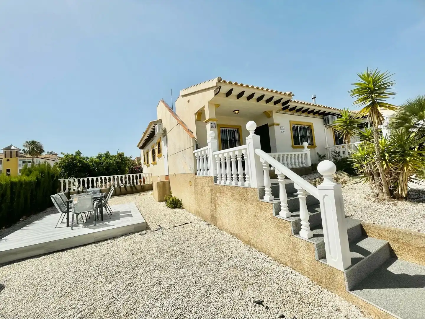 Vista exterior de Casa o chalet de alquiler en Orihuela con Aire acondicionado, Calefacción y Terraza