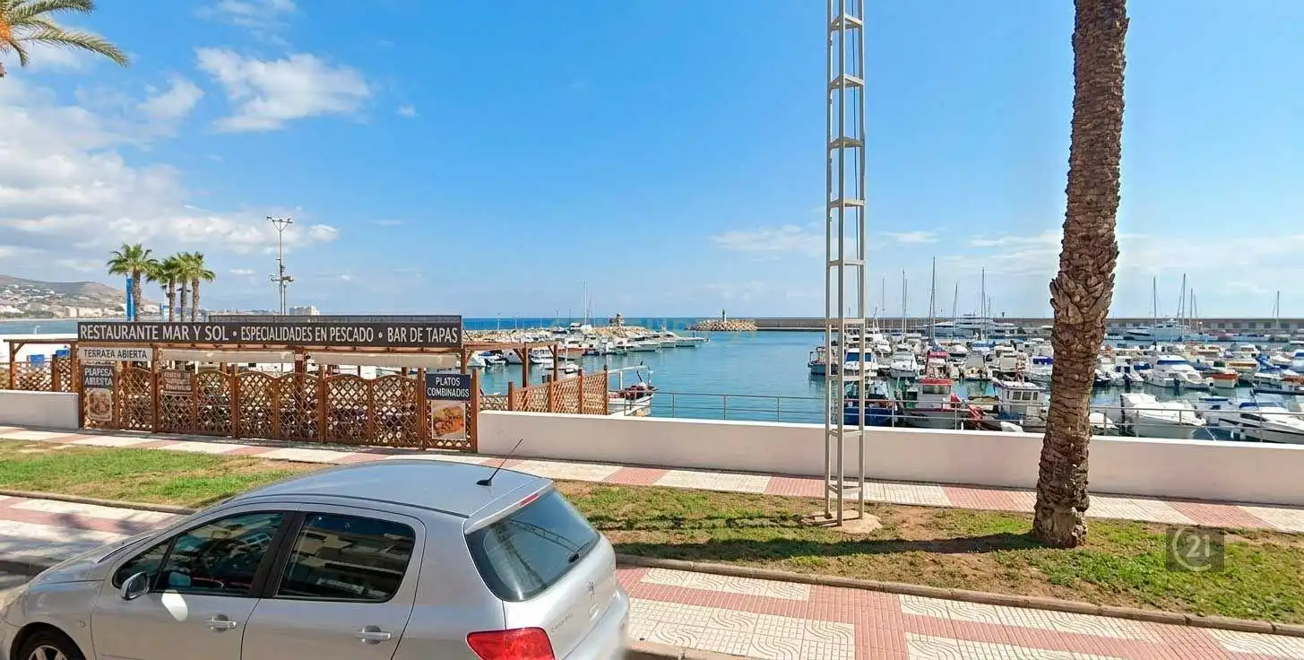 Parkplatz von Geschaftsraum zum Verkauf in Roquetas de Mar