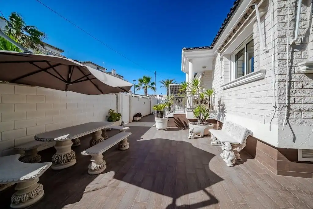 Casa o xalet en venda a Mimosas, Cañada del Molino