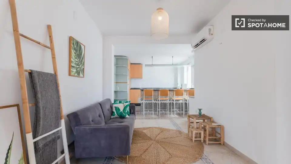 Zimmer in El Cabanyal - El Canyamelar