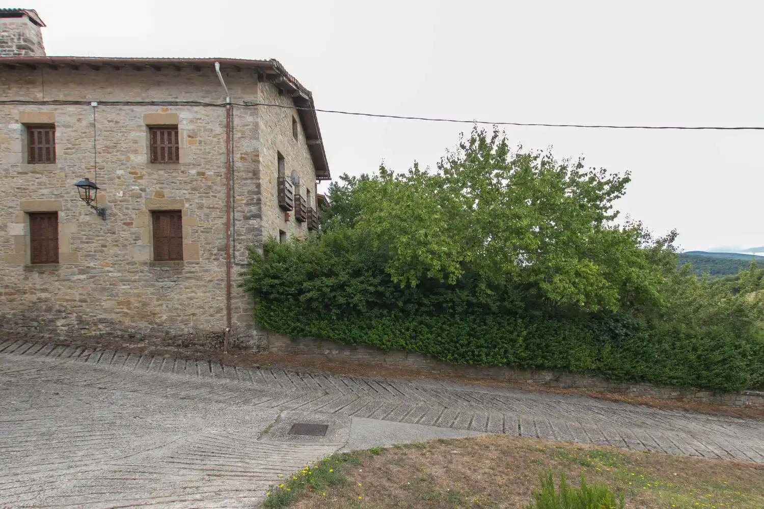 Vista exterior de Casa o chalet en venta en Atetz con Calefacción, Terraza y Amueblado