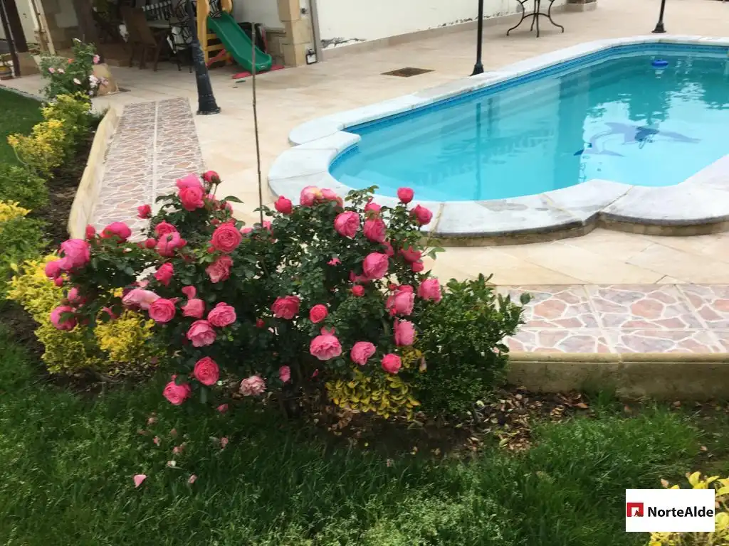 Swimming pool of Houses for sale in Maruri-Jatabe  with Heating, Private garden and Storage room