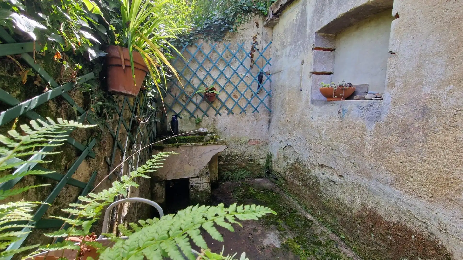 Jardí de Finca rústica en venda en Lena amb Jardí privat, Terrassa i Balcó