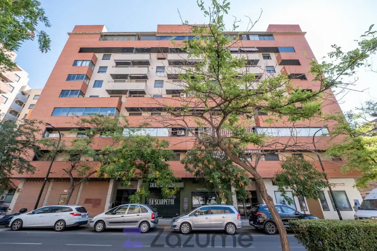 Außenansicht von Wohnung zur Miete in Zaragoza mit Klimaanlage, Heizung und Parkett