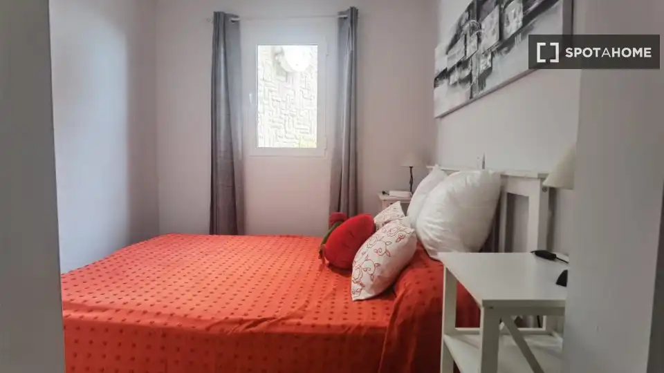 Dormitori de Apartament per a compartir en Tacoronte amb Aire condicionat, Terrassa i Moblat