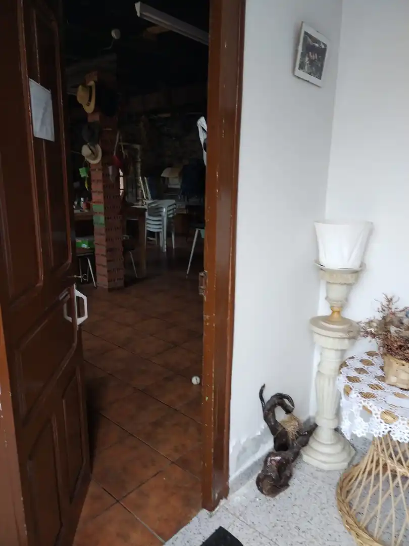 Finca rústica en venda en Riello amb Traster i Moblat