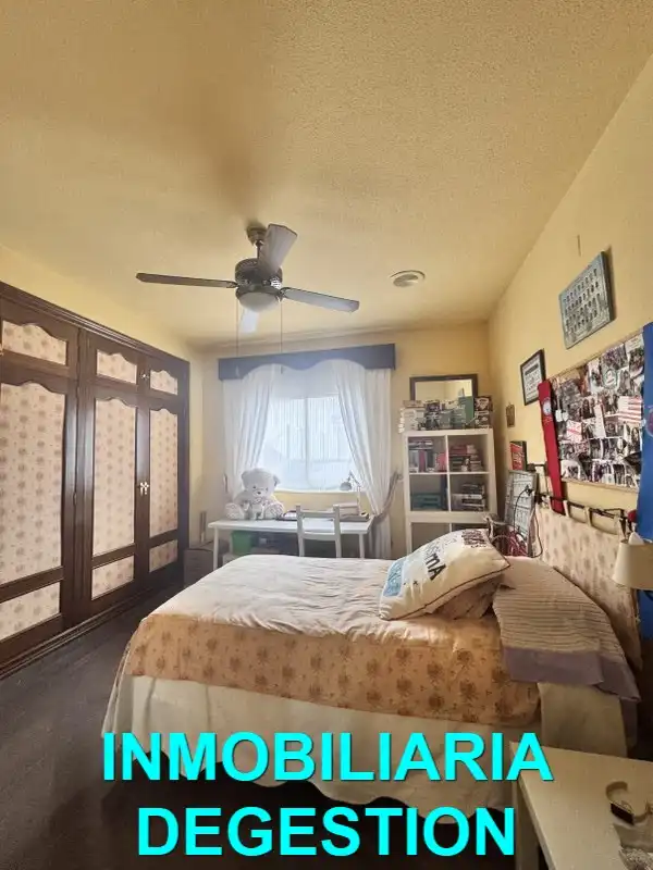 Bedroom of Attic for sale in Linares  with Terrace, Storage room and Balcony