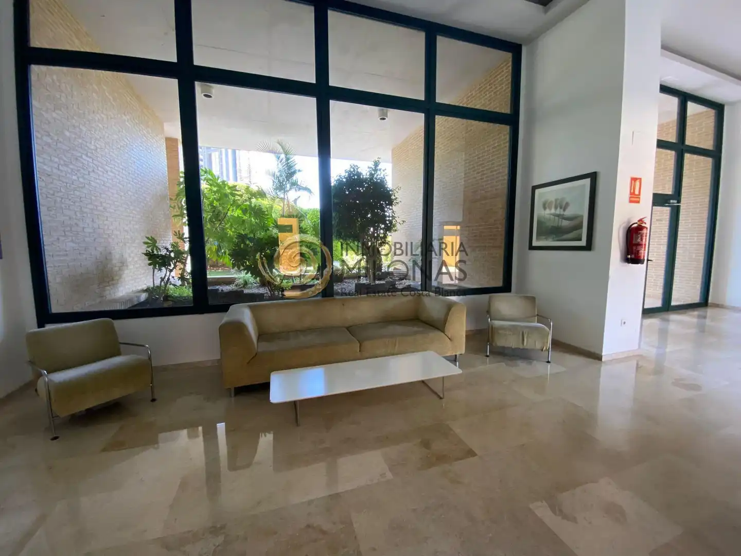 Wohnung zur Miete in Benidorm mit Klimaanlage, Heizung und Privatgarten