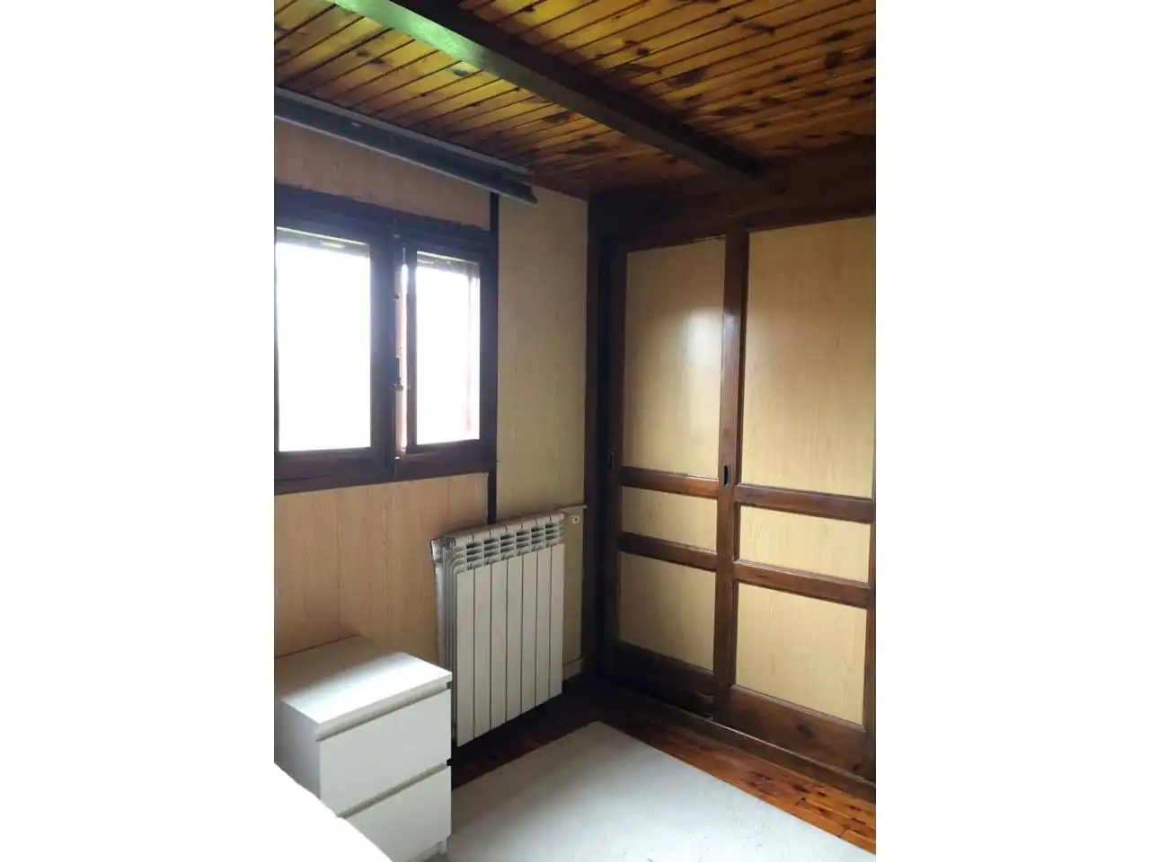Dormitori de Casa o xalet en venda en Medrano amb Aire condicionat, Calefacció i Jardí privat