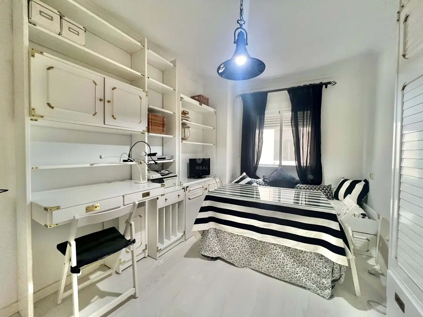 Bedroom of Flat for sale in Ronda  with Air Conditioner and Terrace