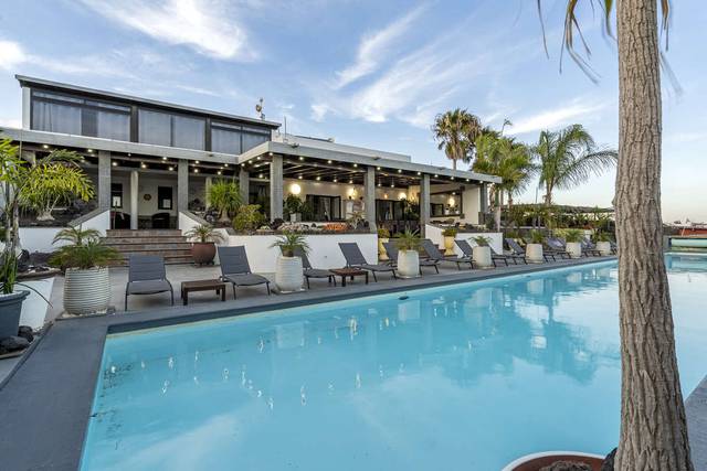 Casa-chalet en Venta en Macher