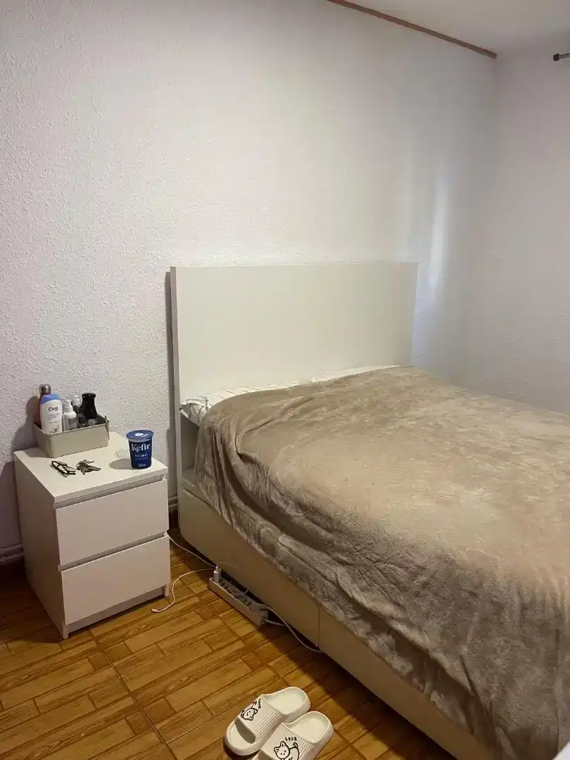 Bedroom of Flat for share in Badia del Vallès, Barcelona