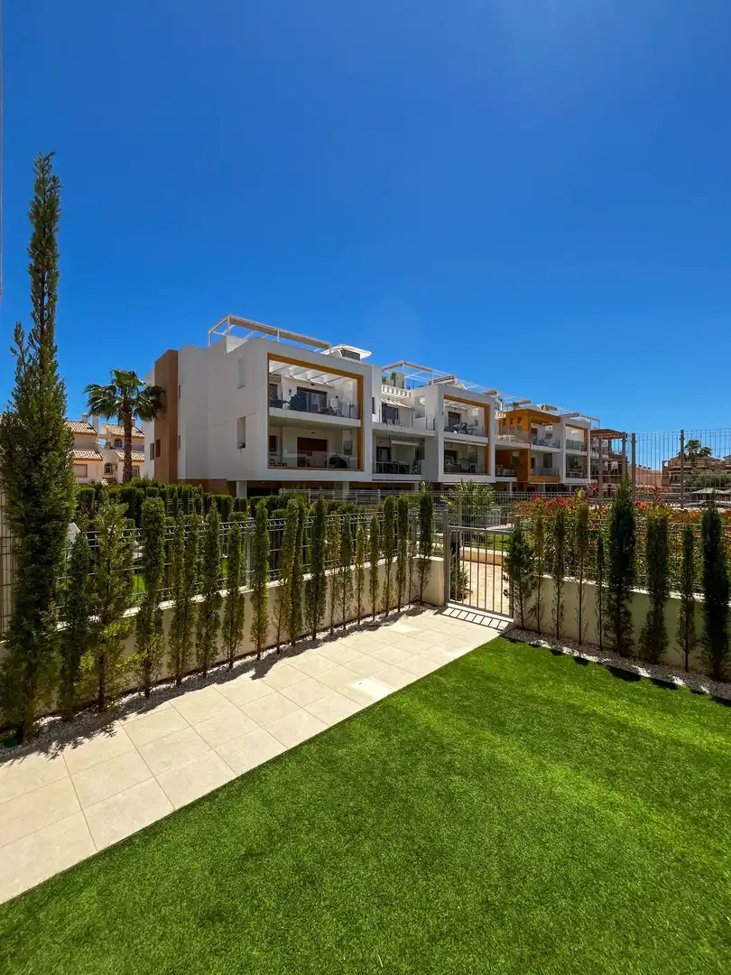 Exterior view of Apartments for rent in Orihuela  with Air Conditioner, Terrace and Furnished