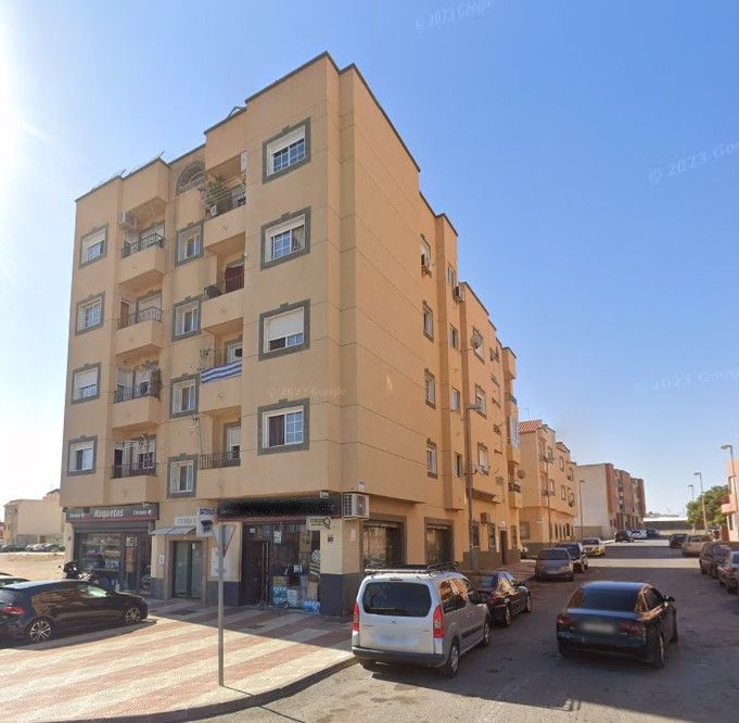 Vista exterior de Piso en venta en  Almería Capital