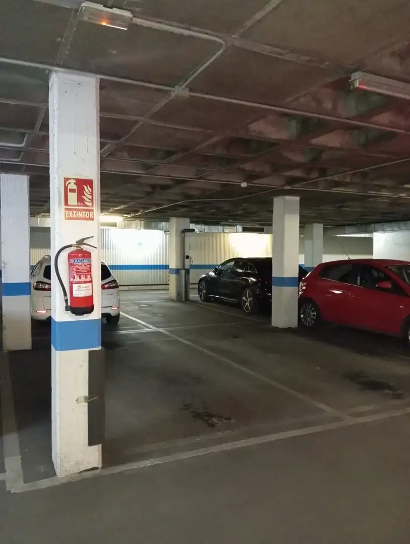 Parking of Flat for rent in Parla  with Air Conditioner, Heating and Storage room