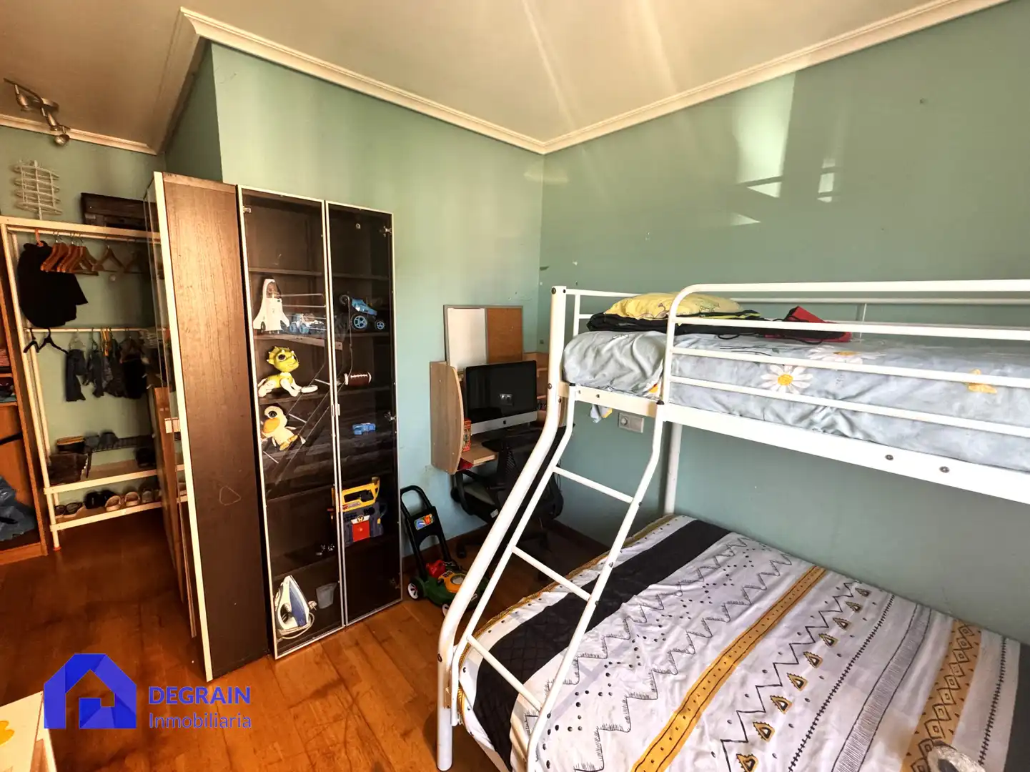 Habitación de Piso en venta en Carreño con Calefacción y Trastero
