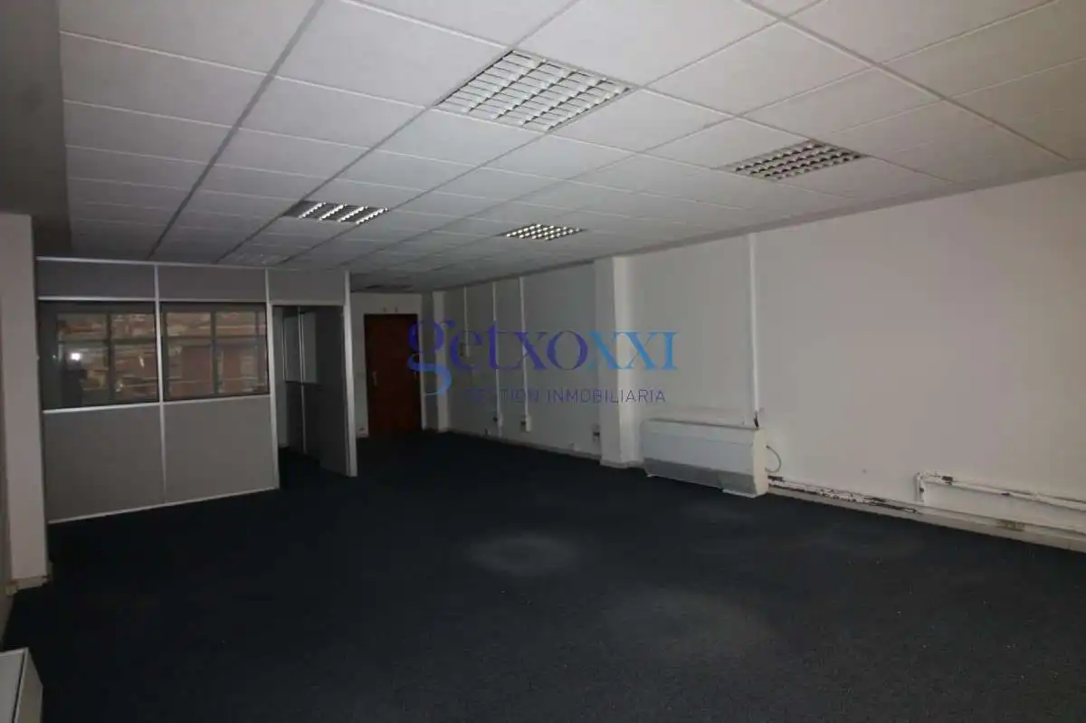 Office space with lift for sale in Las Arenas, imagen 3