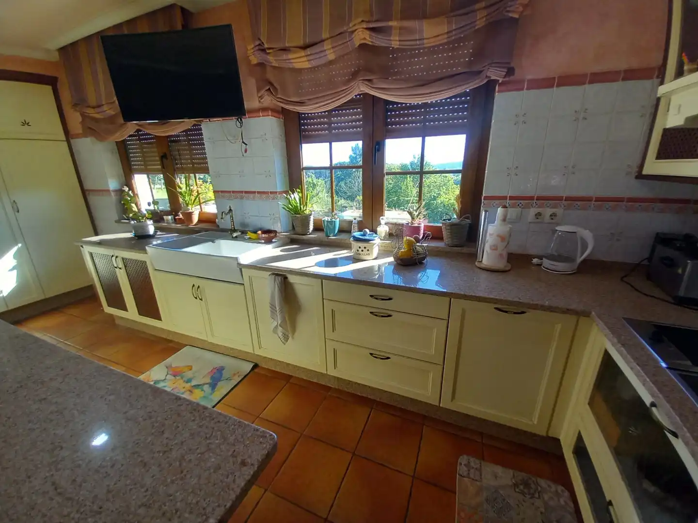 Kitchen of Houses for sale in Ribeira  with Heating, Private garden and Storage room