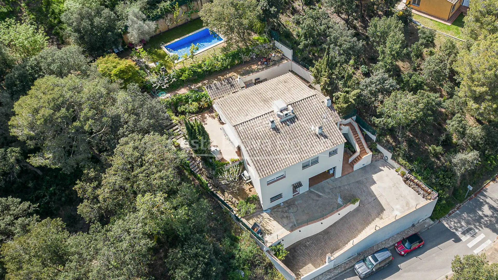 Casa con piscina en venta en Carrer de Joaquim Ruyra