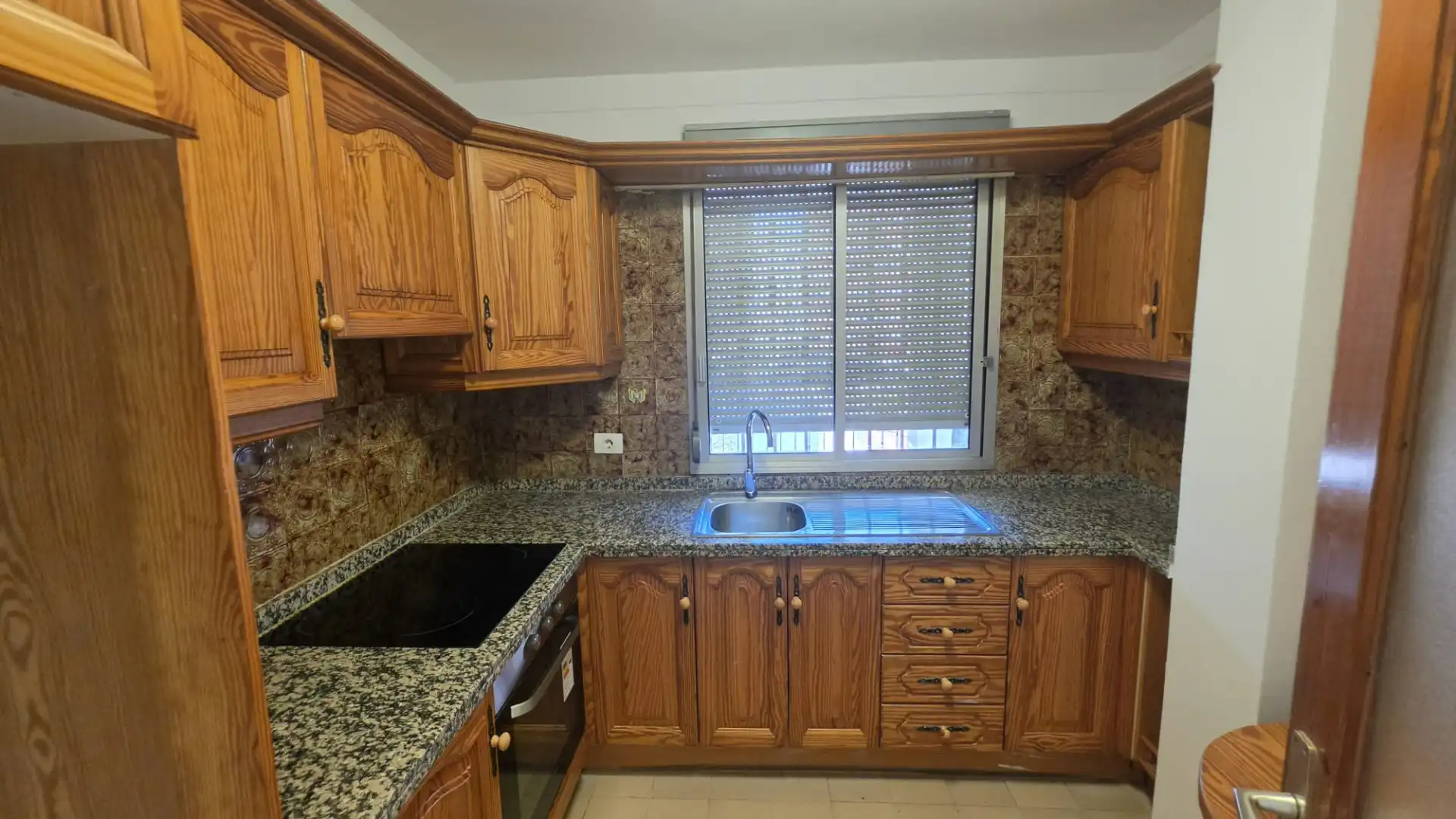 Flat for rent in La Salle - Cuatro Torres
