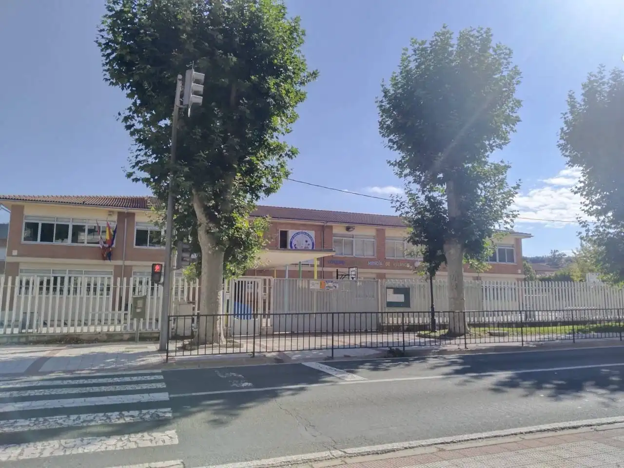 Vista exterior de Piso en venta en Briviesca con Calefacción, Parquet y Terraza